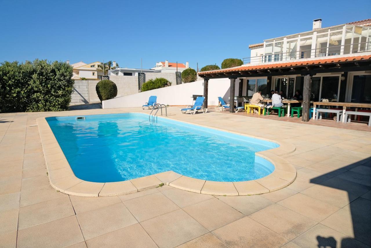 Freesurfcamp & Hostel Baleal Exterior photo